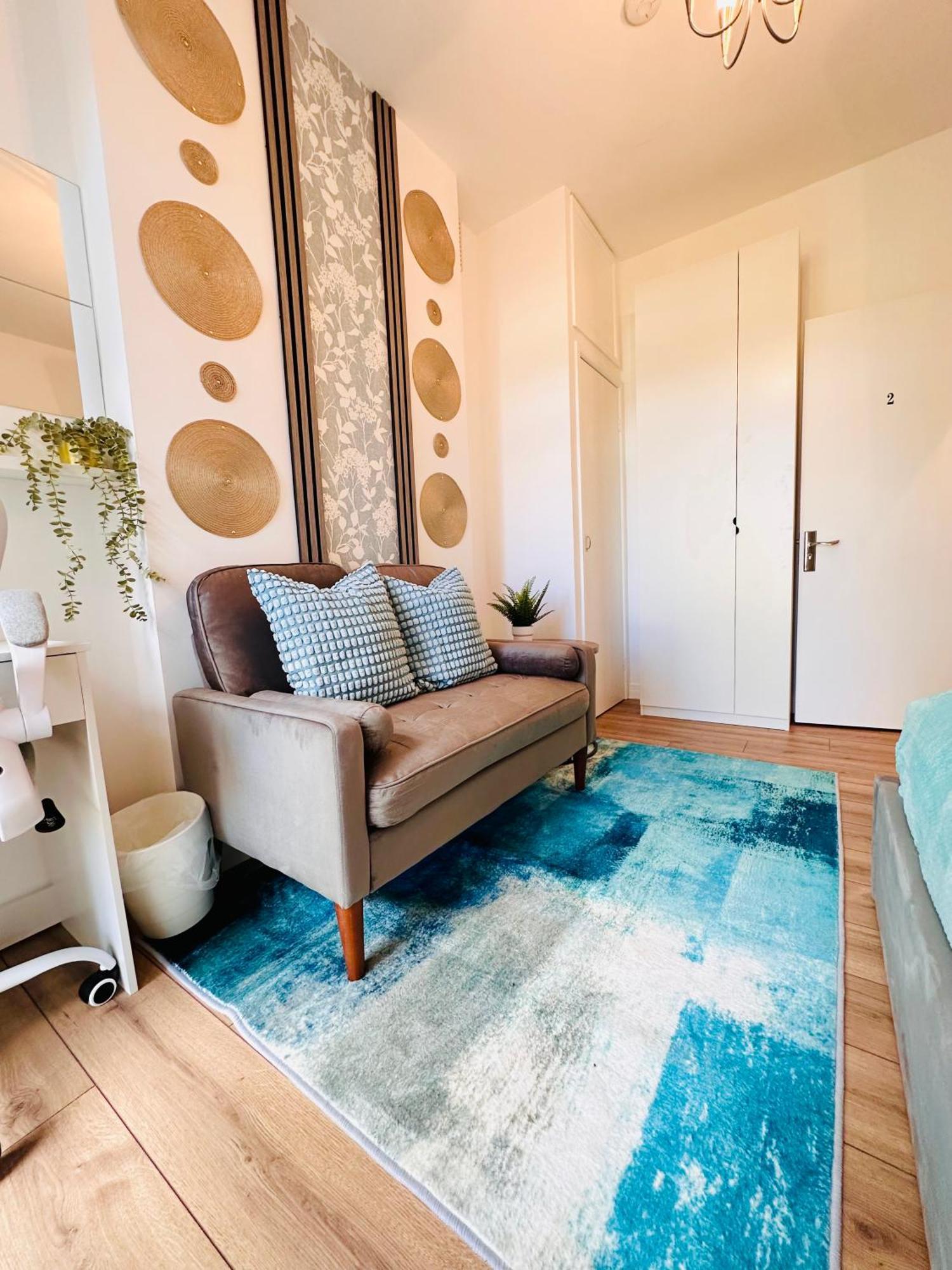 R2 - Elegant Private Room Opposite Queen Elizabeth Hospital - Harborne Бирмингам Екстериор снимка